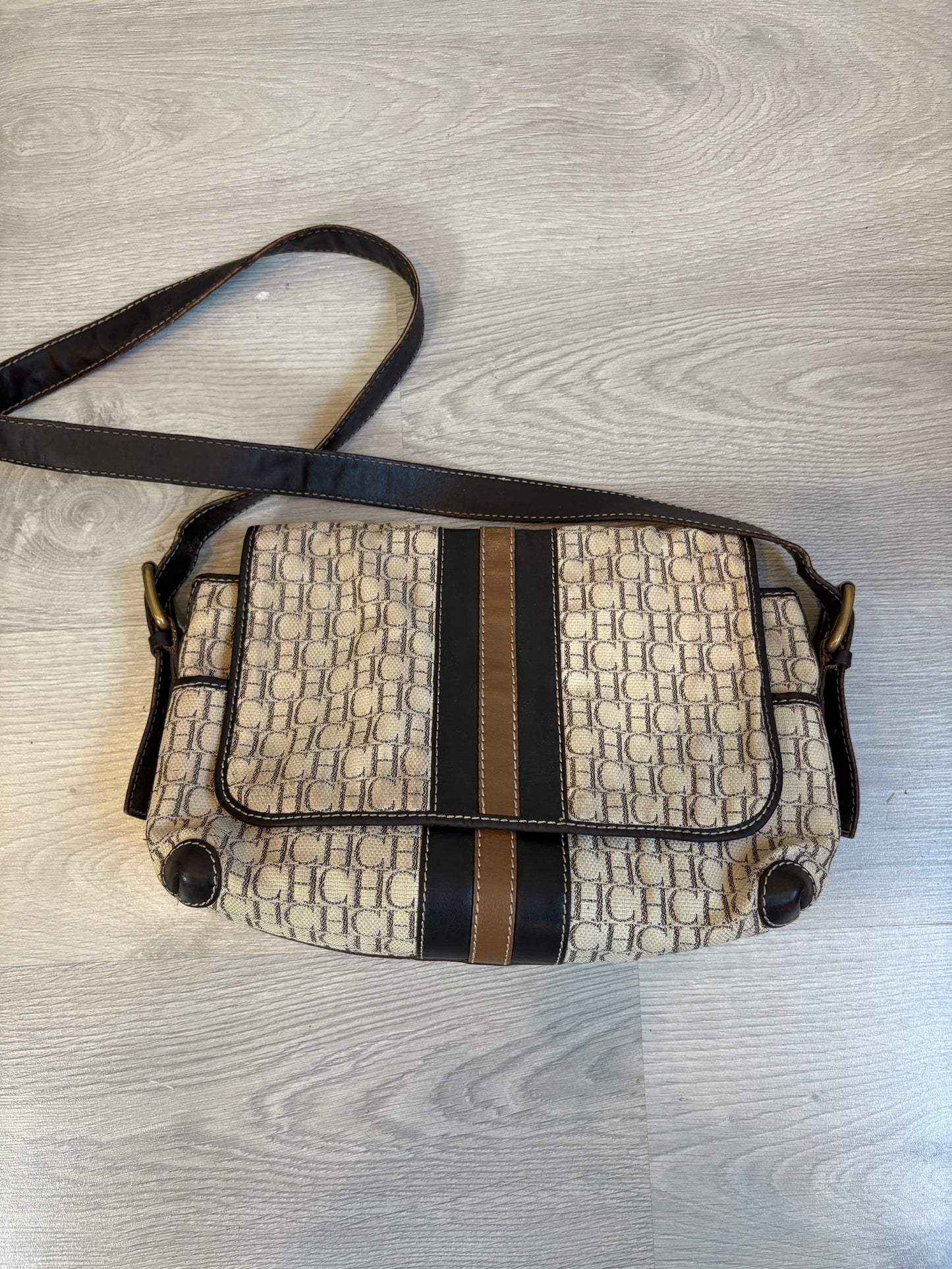 CAROLINA HERRERA. Bolso  asa larga con piel