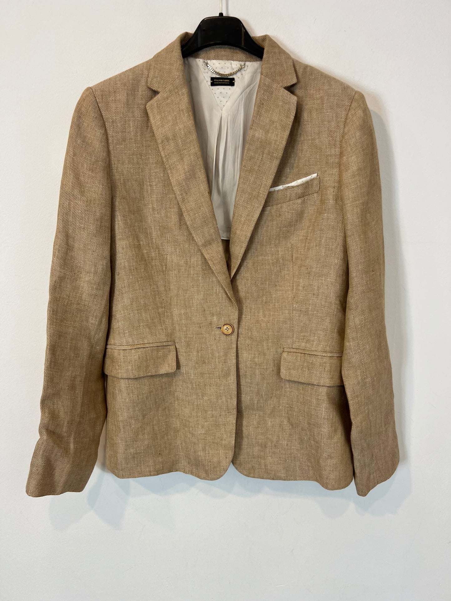 MASSIMO DUTTI. Blazer lino beige jaspeada. T 40