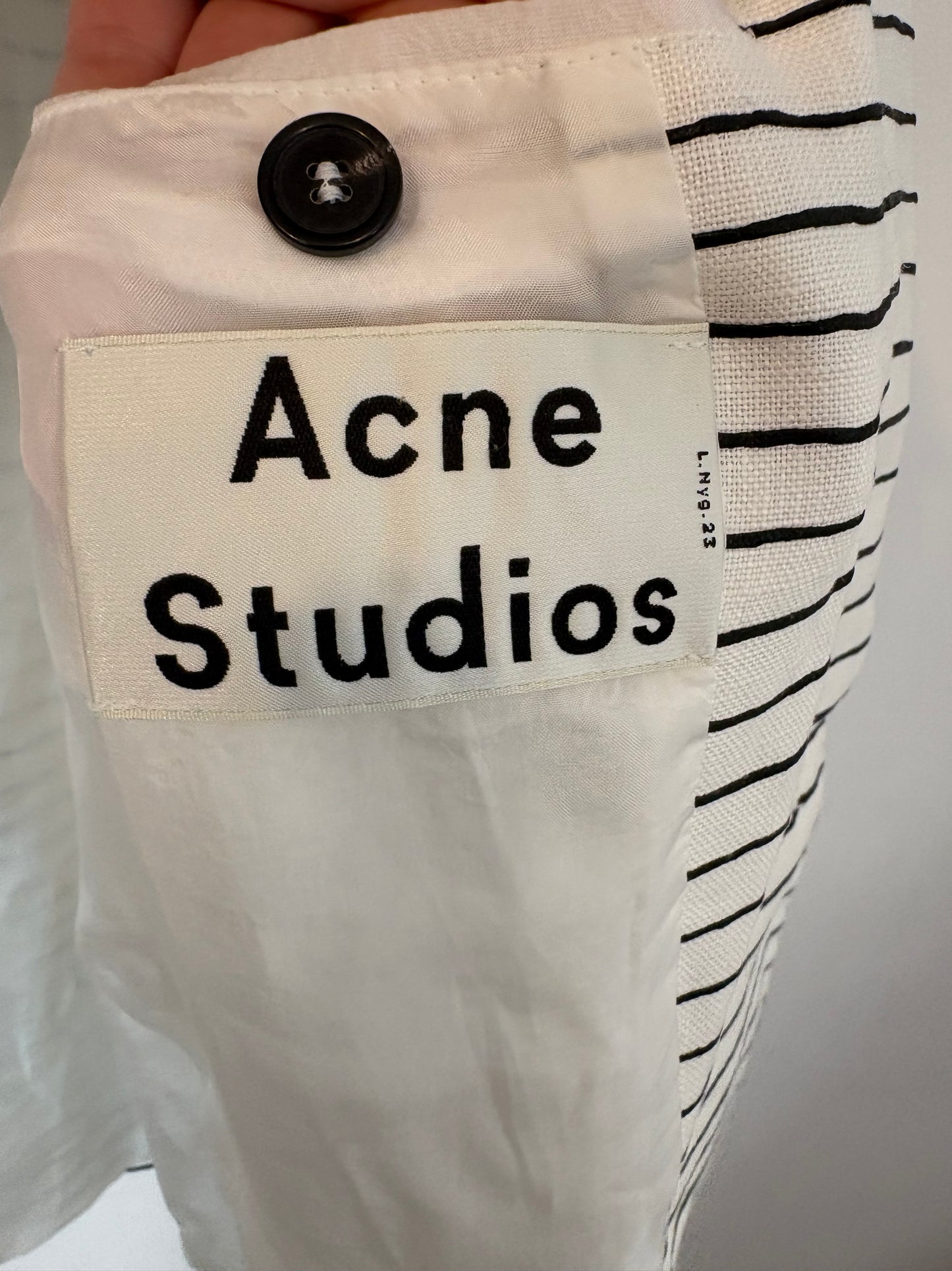 ACNE STUDIOS. Blazer lino blanca rayas textura