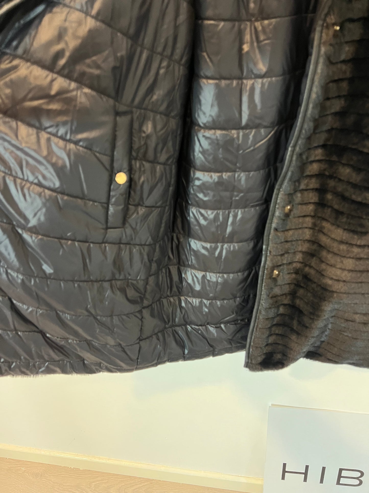 CORTEFIEL. Abrigo negro reversible T.m