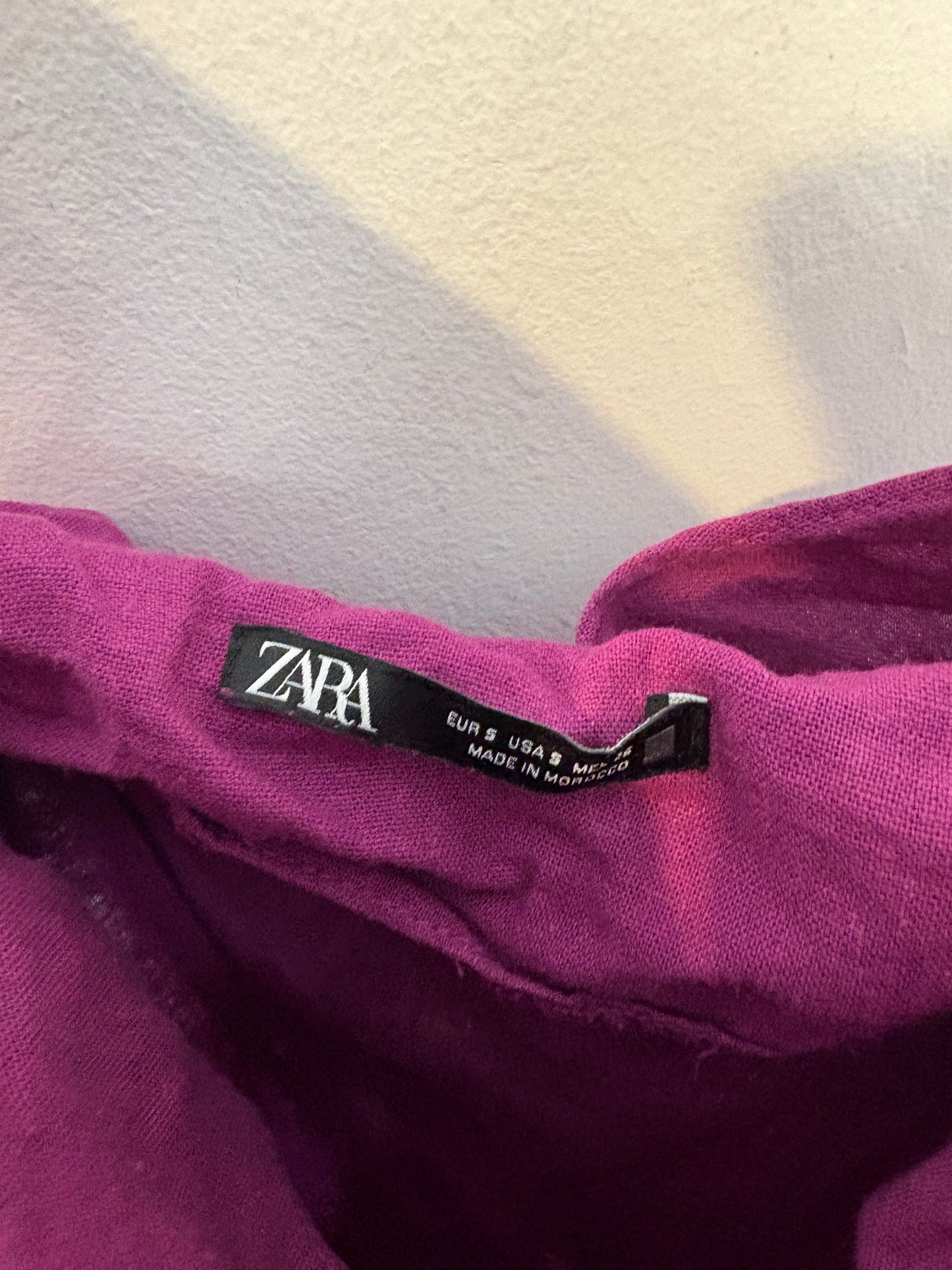 ZARA. Vestido buganvilla lino