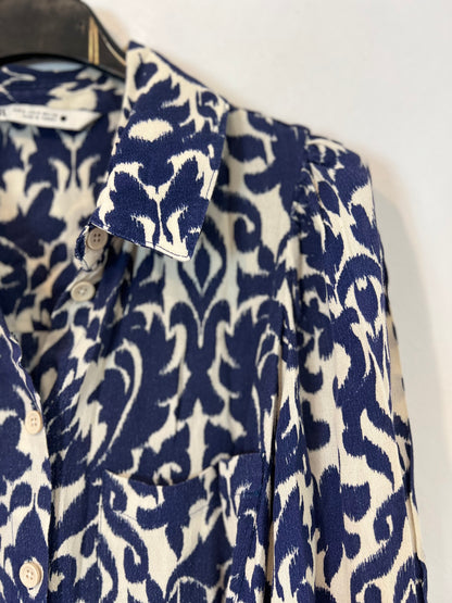 ZARA. Vestido estampado azul T.s