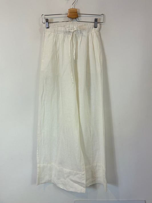 ZARA. Pantalón blanco lino fluido