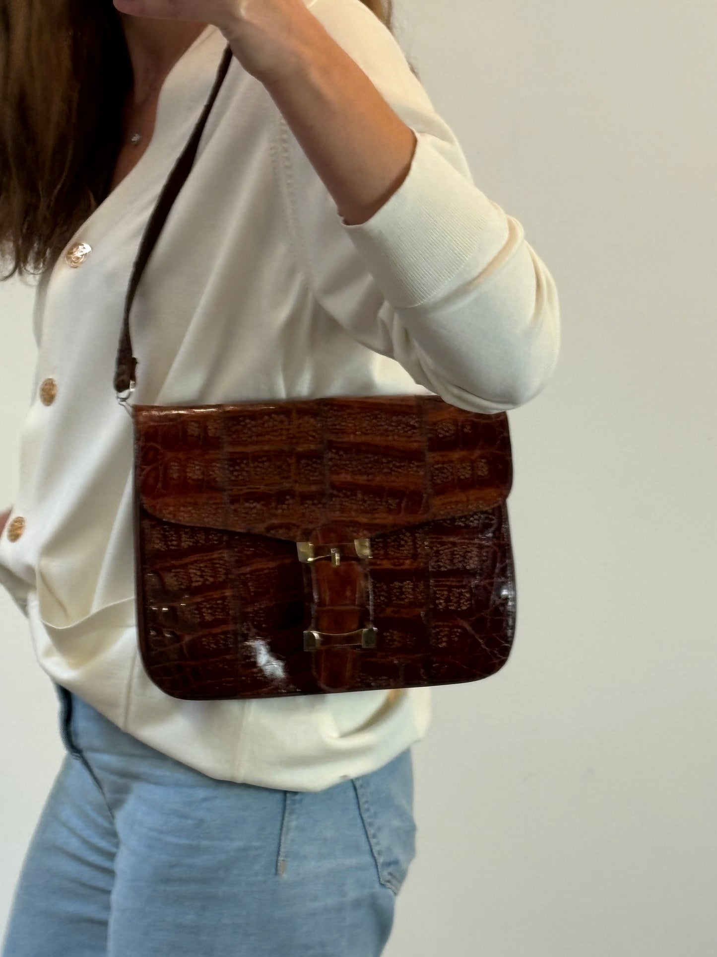 OTRAS. Bolso piel vintage hebilla
