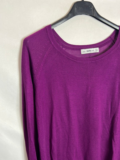 ZARA. Jersey fino morado. T M