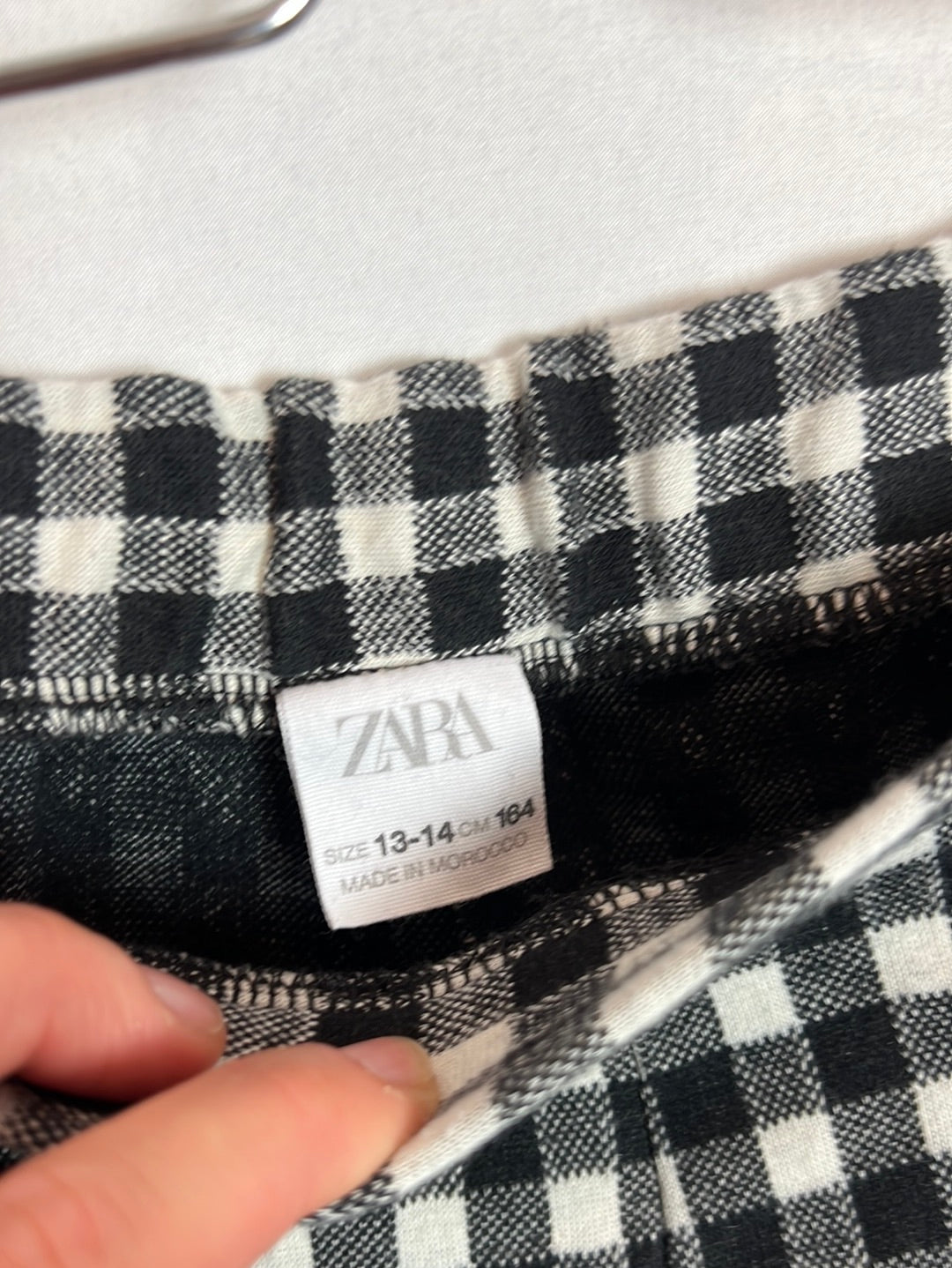ZARA. Pantalón elástico vichy. T 13-14 años (XS)
