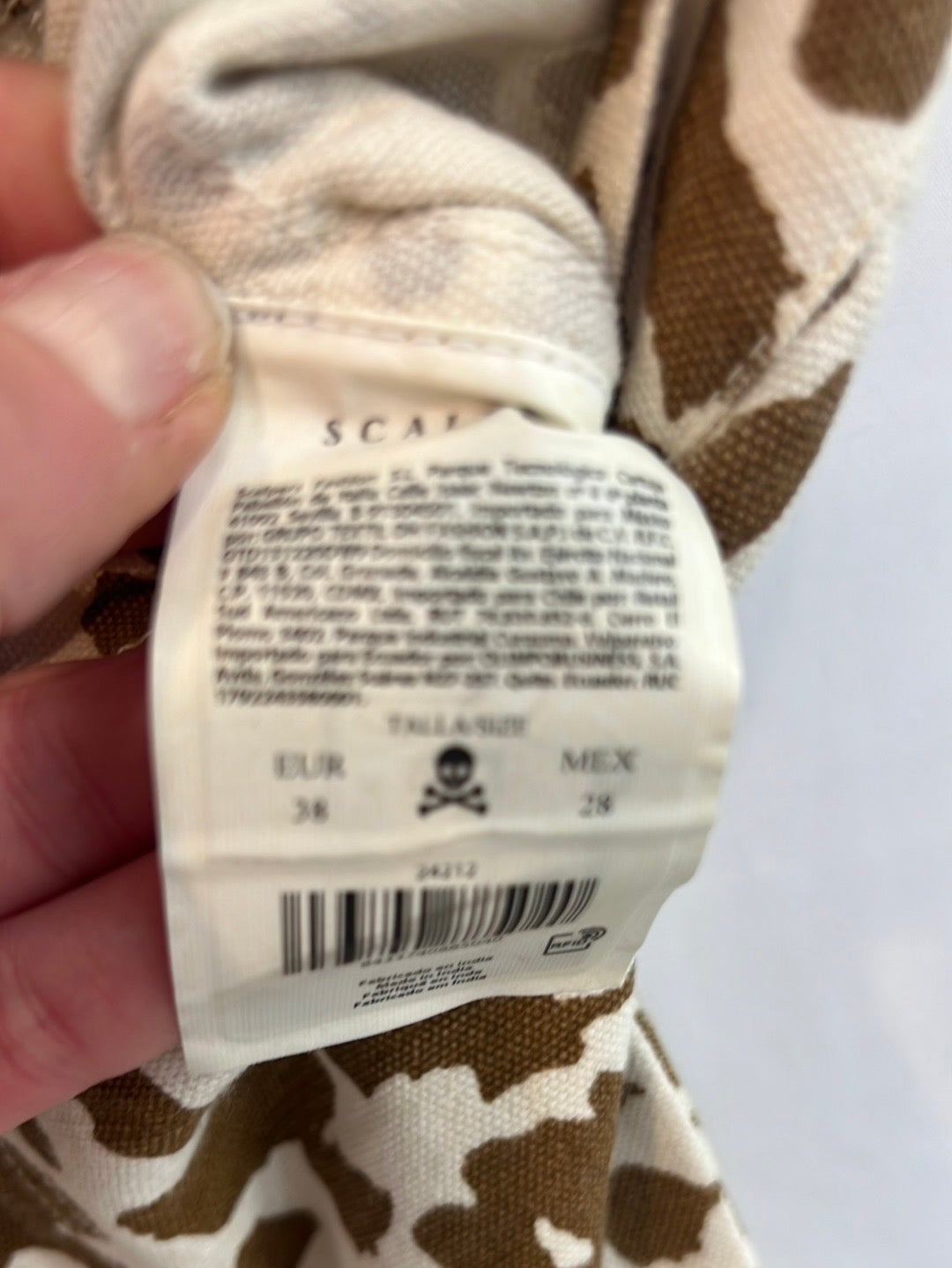 SCALPERS. Pantalón culote animal print T.38