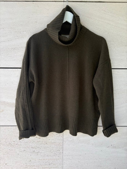 ABSOLUT CASHMERE. Jersey verde cuello extraible cashmere