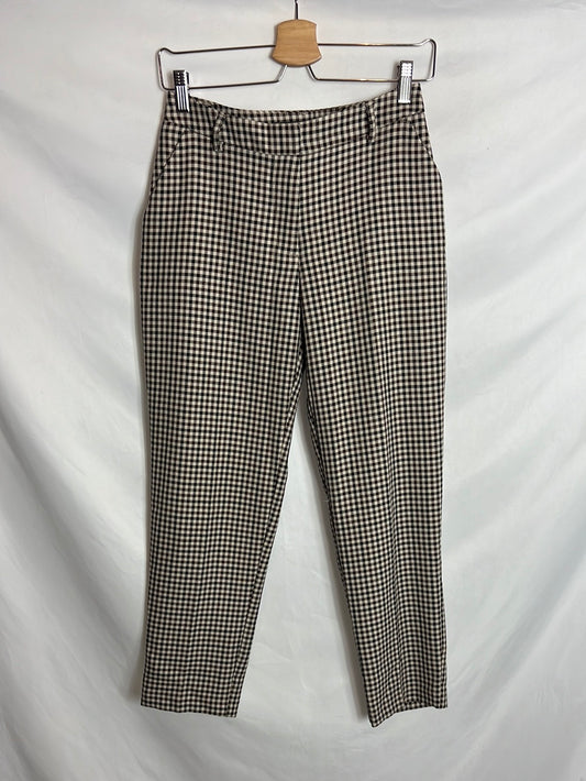 PRIMARK. Checked pleated trousers. Size 36