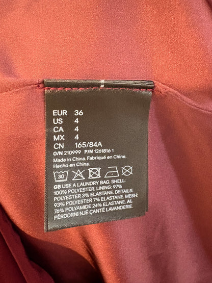 MAGDA BUTRYM x H&M. Mini vestido con maxiflor