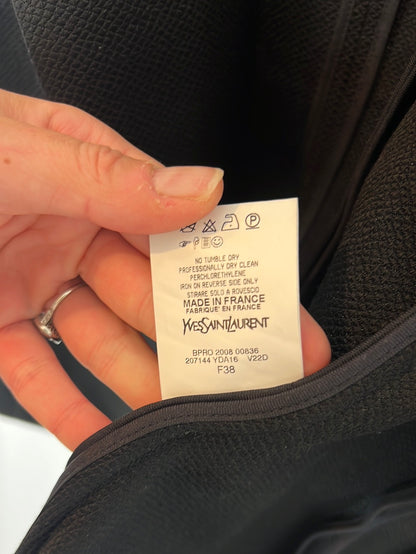 YVES SAINT LAURENT. Chaqueta/ top negro textura. T 38