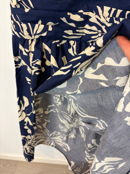 ZARA. Conjunto falda y blusa azul estampado