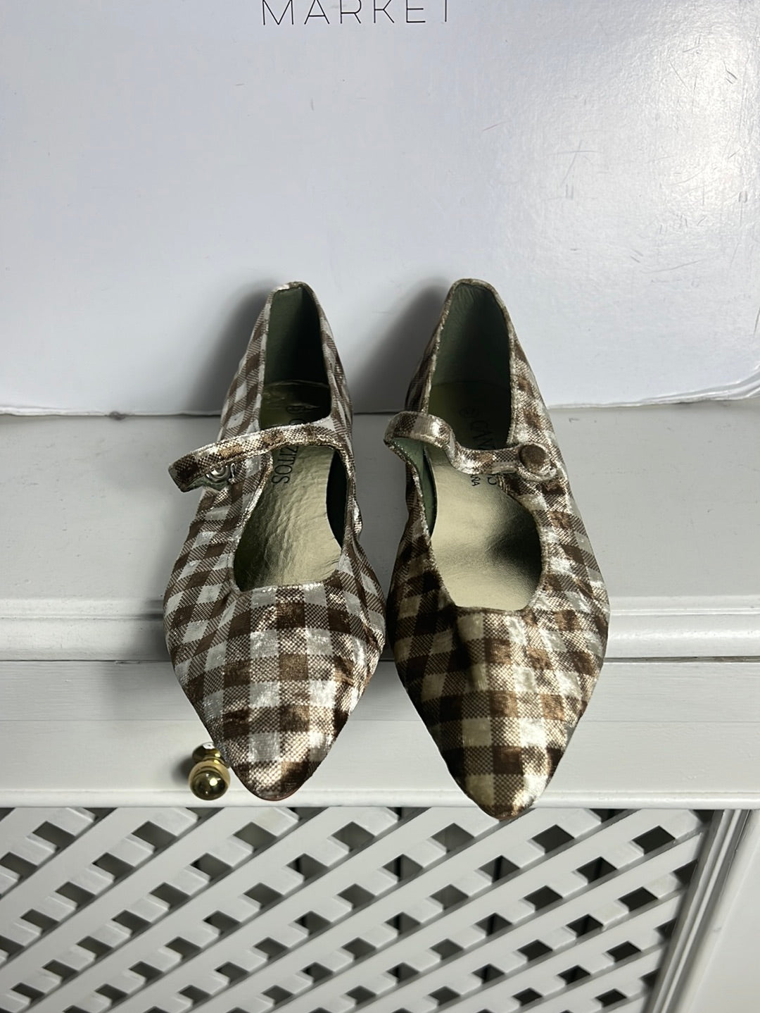 GANZITOS. Checkered velvet ballerinas. Size 37