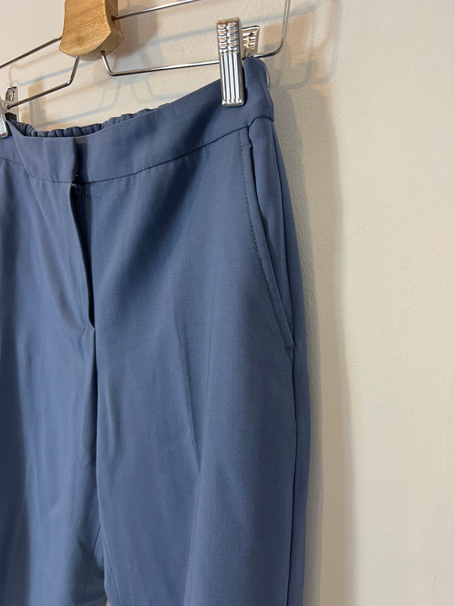 COPTOIR DES COTONNIERS. Pantalón azul pinzas. T 34