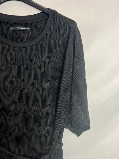 SFERA. Textured black midi dress. T.L.