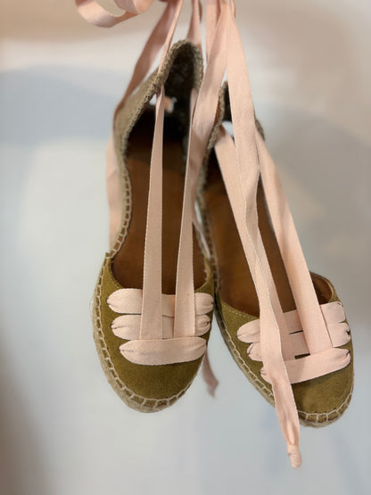 PITUSAS. Alpargatas verdes lazada