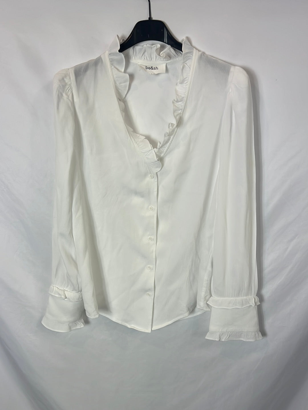 BA&amp;SH. White ruffle Ts blouse