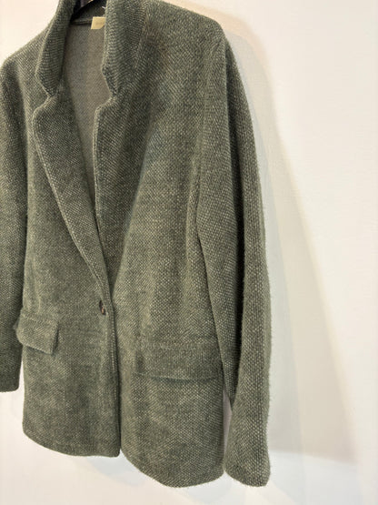 OTRAS. Blazer verde textura