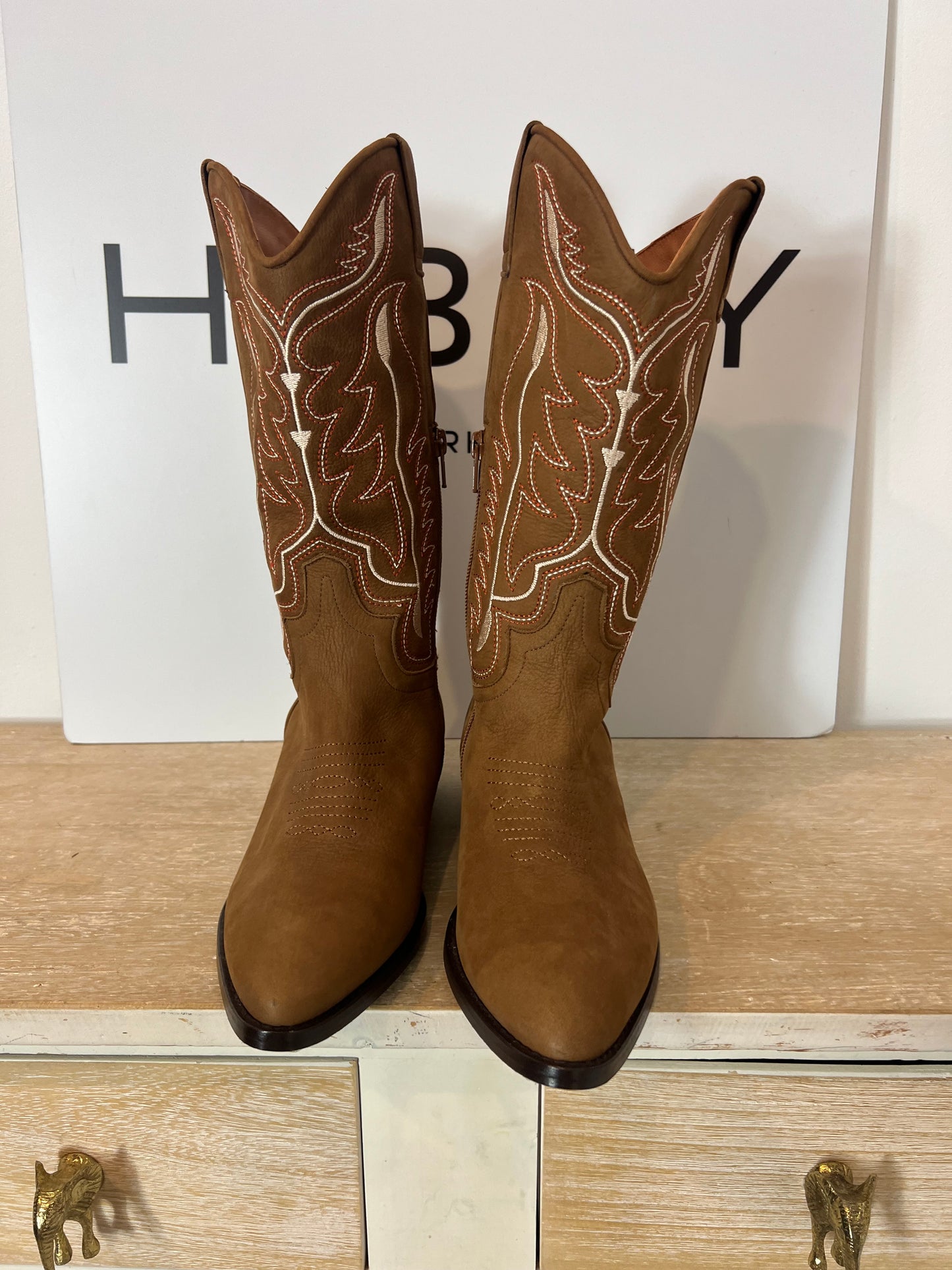 MICUIR. botas camel cowboy T.38