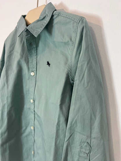 H6M. Classic green shirt. Size 5-6 years