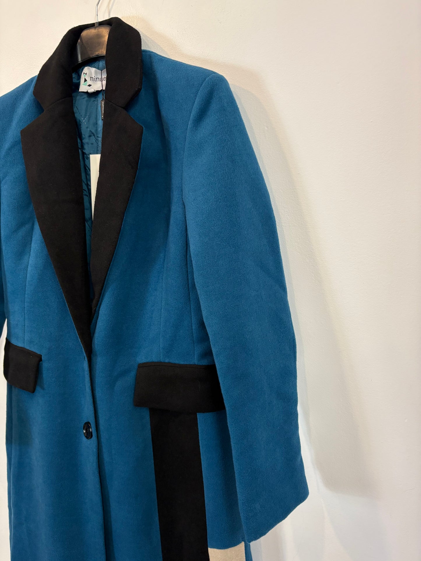 ISABEL MARANT ÉTOILE. Striped shirt with collar and cuff detail. TS