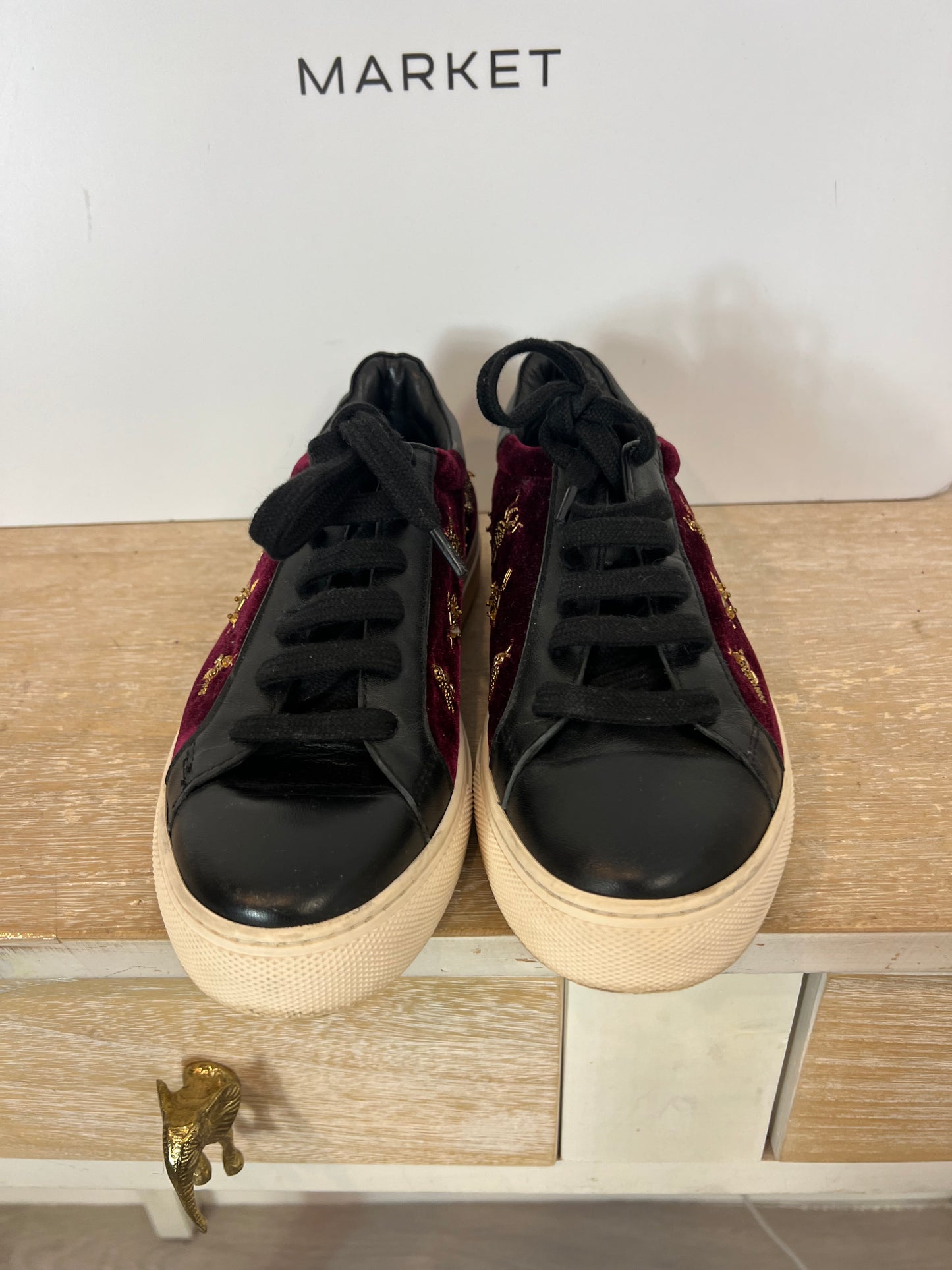 LOLA CRUZ. Zapatillas doble textura abalorios T.38