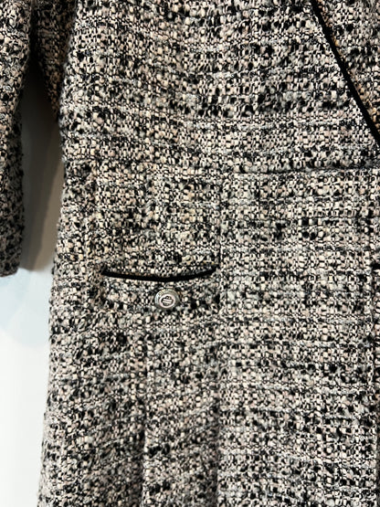 MAJE. Conjunto vestido y chaqueta tweed