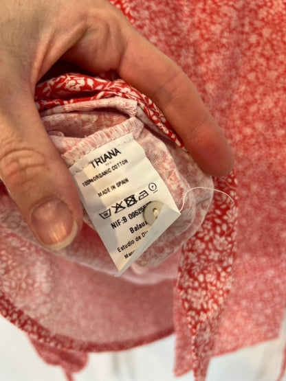 TRIANA BY C. Blusa roja flores cuello volante T.s