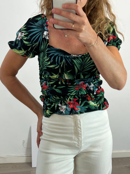 BOROTHY PERKINS. Tropical print stretch top. TS/M