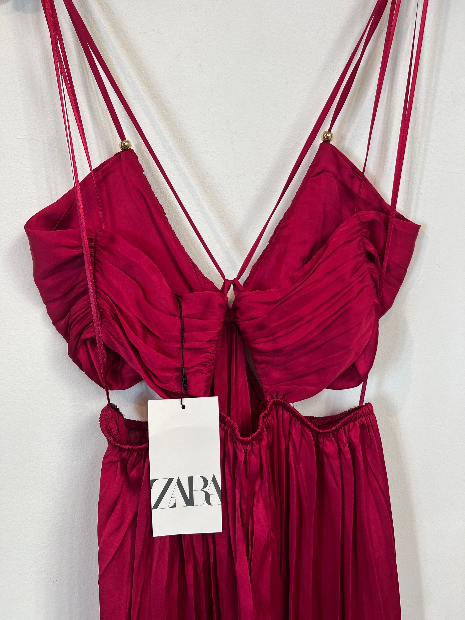 zara burgundy pleated dress Zara Pleated Midi Dress