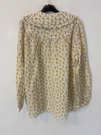 MANGO. Blusa flores mini textura
