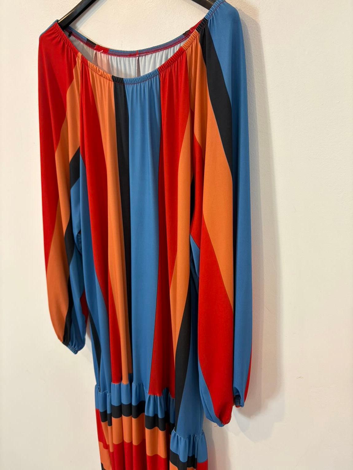 ZARA. Vestido rayas elástico fluido