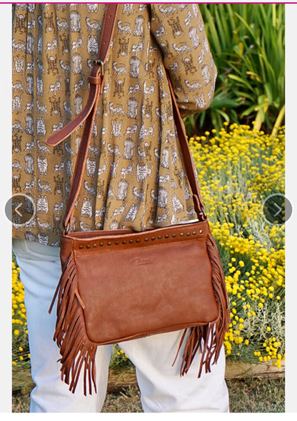 MICUIR. Bolso bandolera  flecos piel