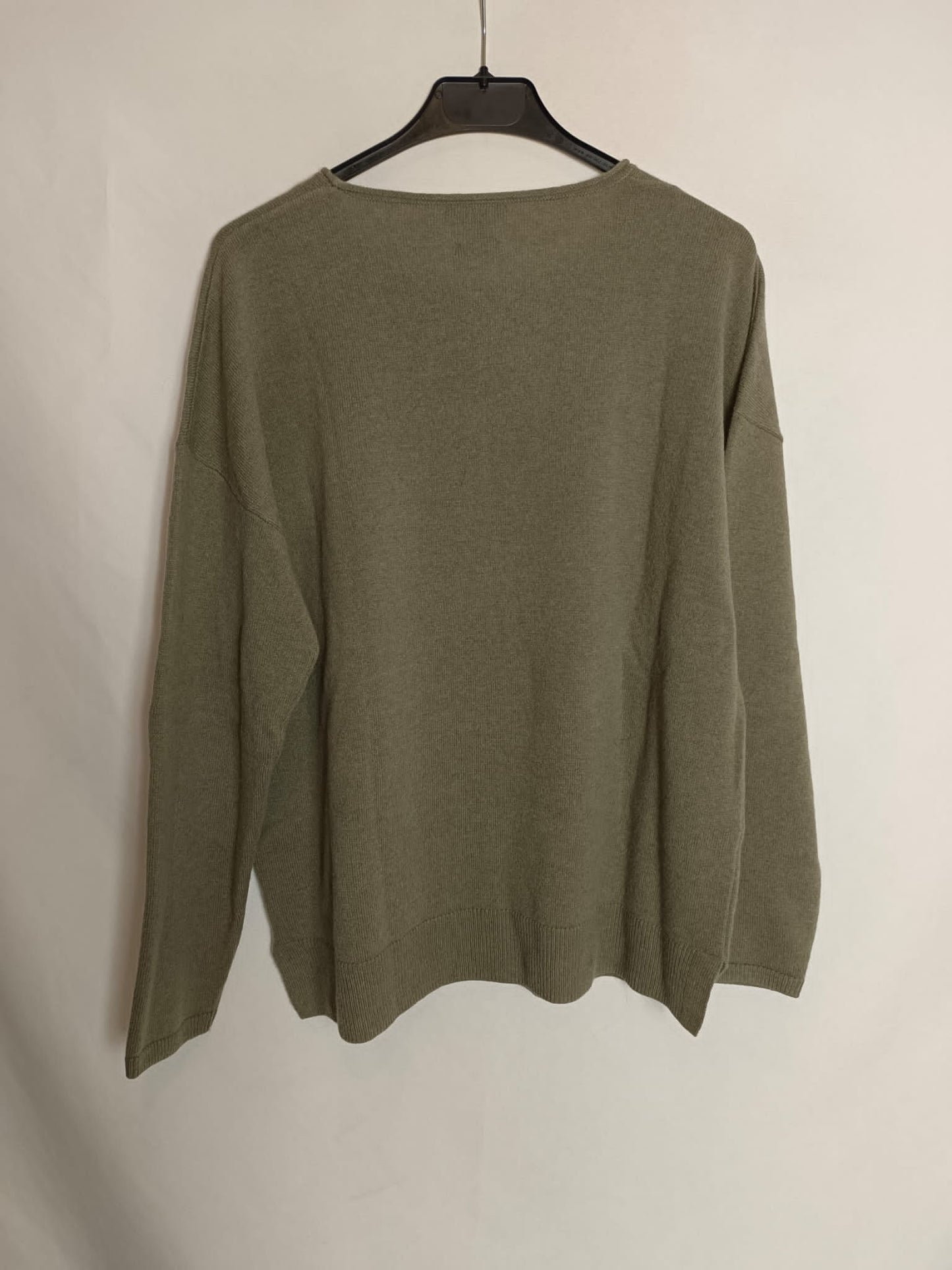 MASSIMO DUTTI. Jersey verde lana T.s