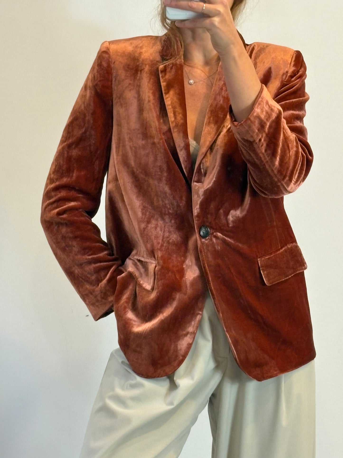 YERSE. Blazer terciopelo caldero