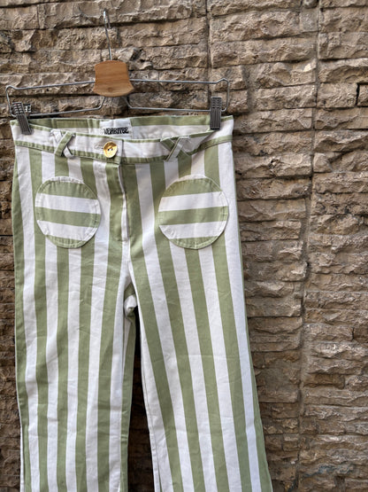 WEARITBE. Pantalón raya verde bolsillos
