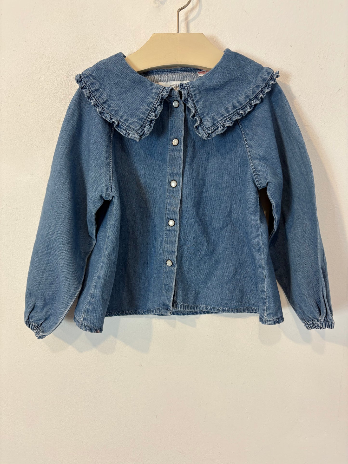 ZARA. Camisa denim cuellos. T 18-24 meses