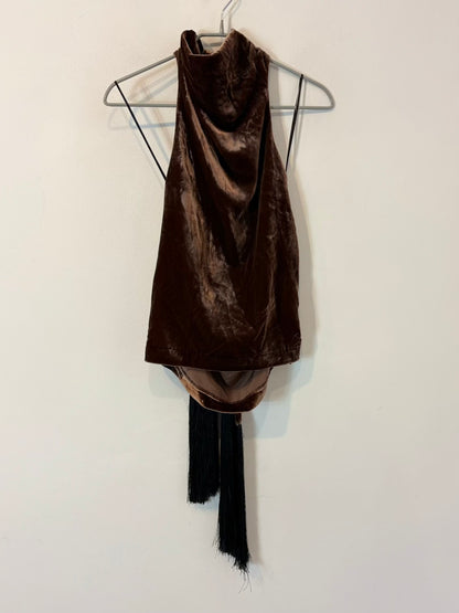 H&M STUDIO. Top terciopelo y flecos