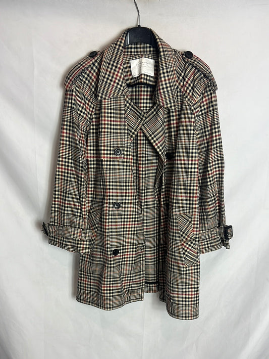 ZARA. Chaqueta estilo gabardina cuadros. T M