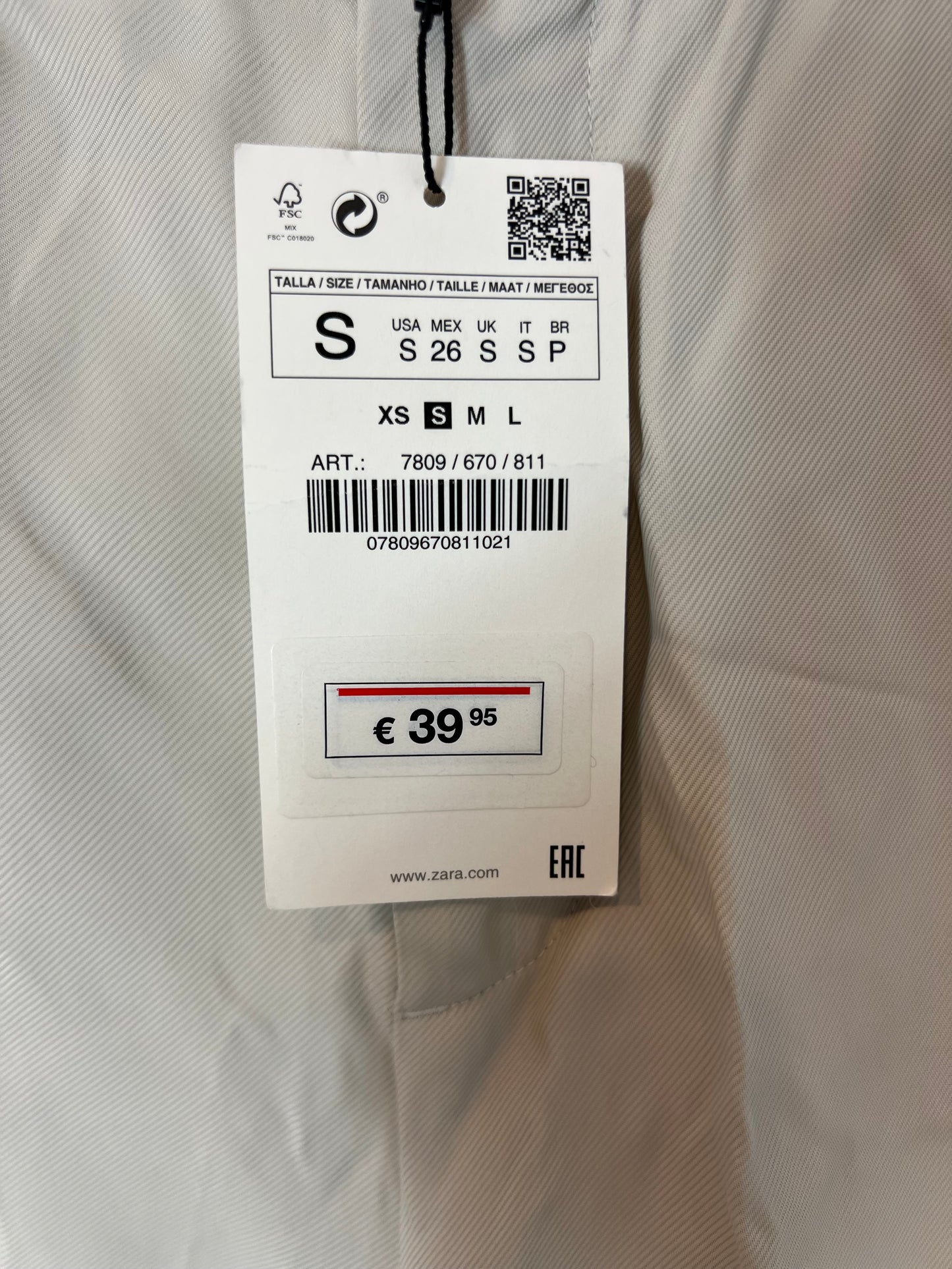 ZARA. Wide-leg pleated trousers Ts