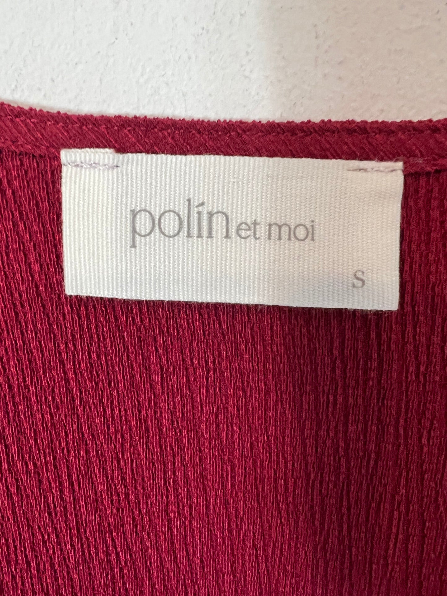 POLIN ET MOI. Burgundy Ts texture top