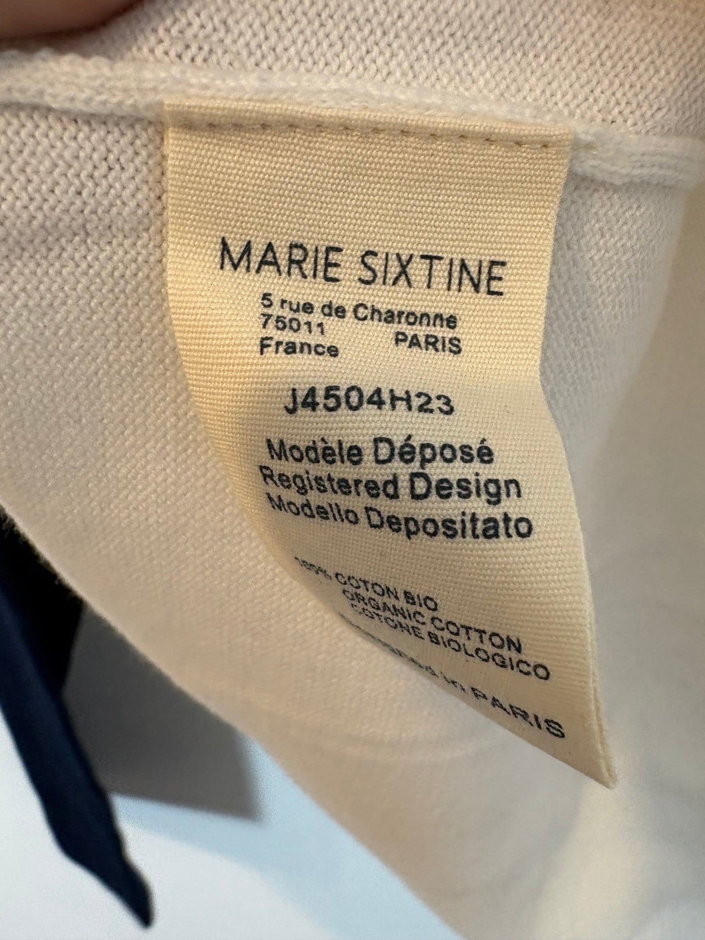 MARIE SIXTINE. Jersey bicolor botones dorados