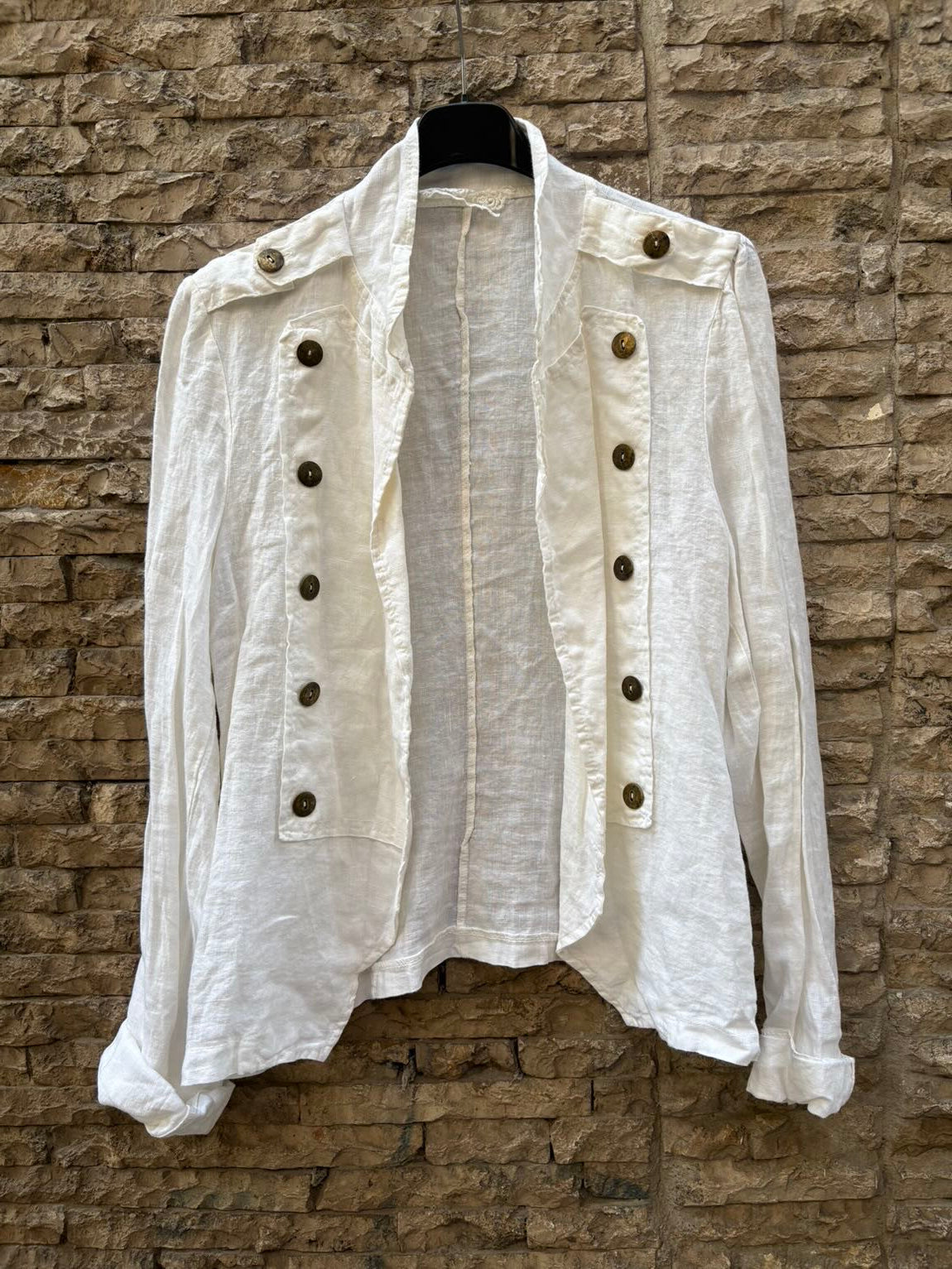 Chaqueta lino botones