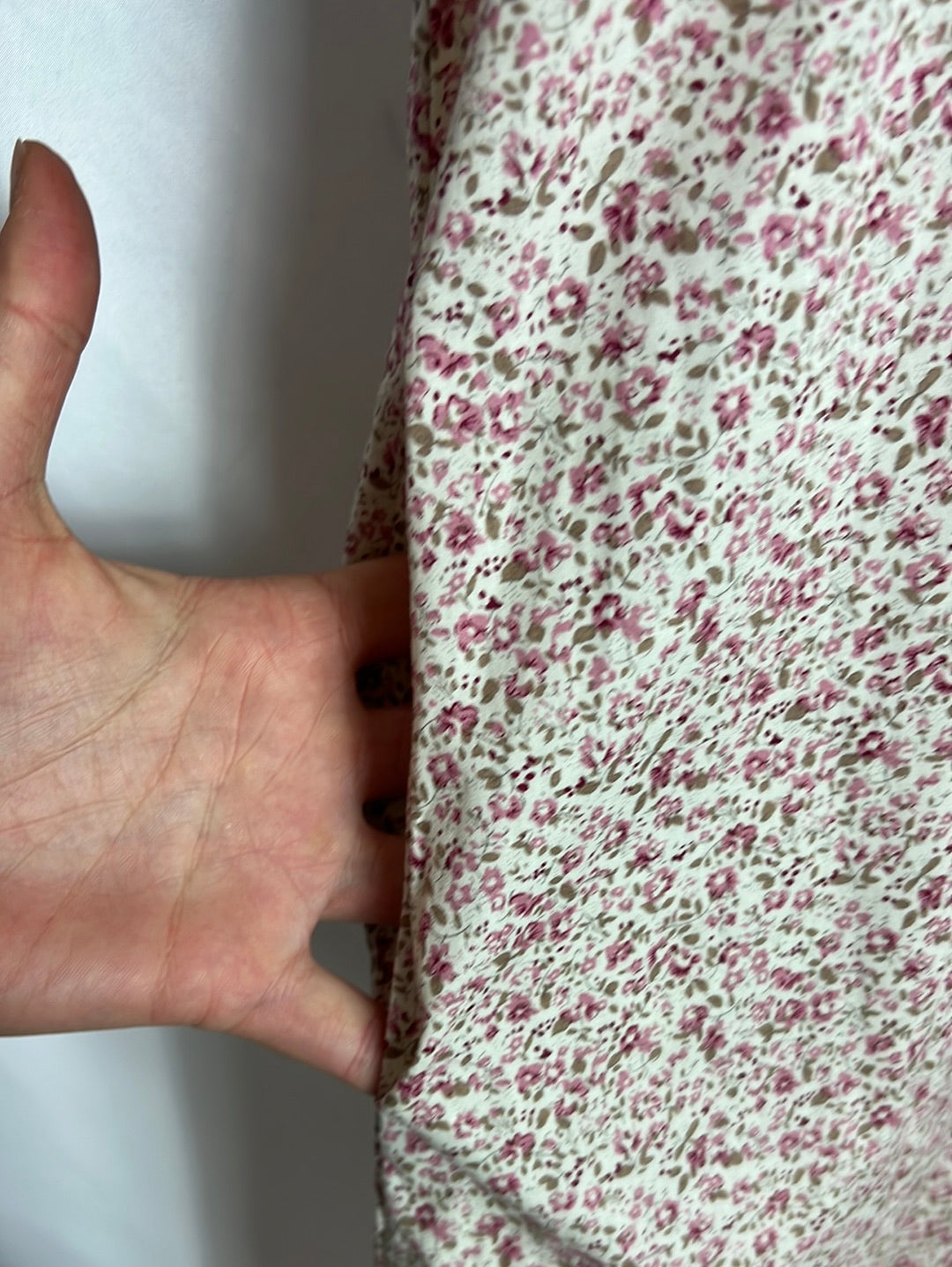 POPPELIN. Beige floral Ts dress