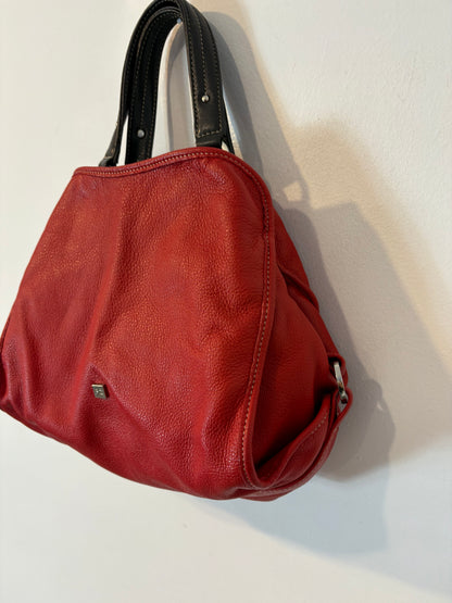 PURIFICACION GARCIA. Bolso de mano rojo