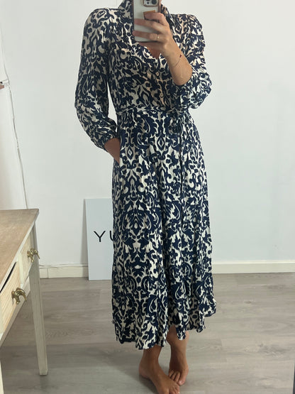 ZARA. Long blue print dress. Size XS