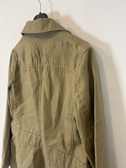 MASSIMO DUTTI. Chaqueta beige oscuro bolsillos. T 38