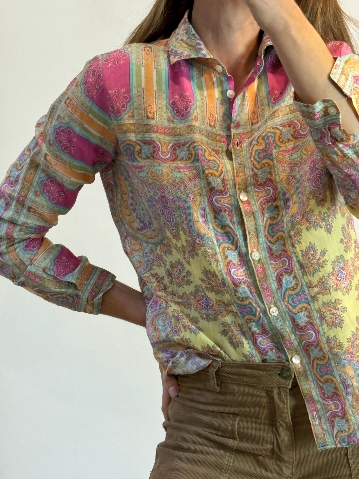 ETRO. Camisa estampado colores lino