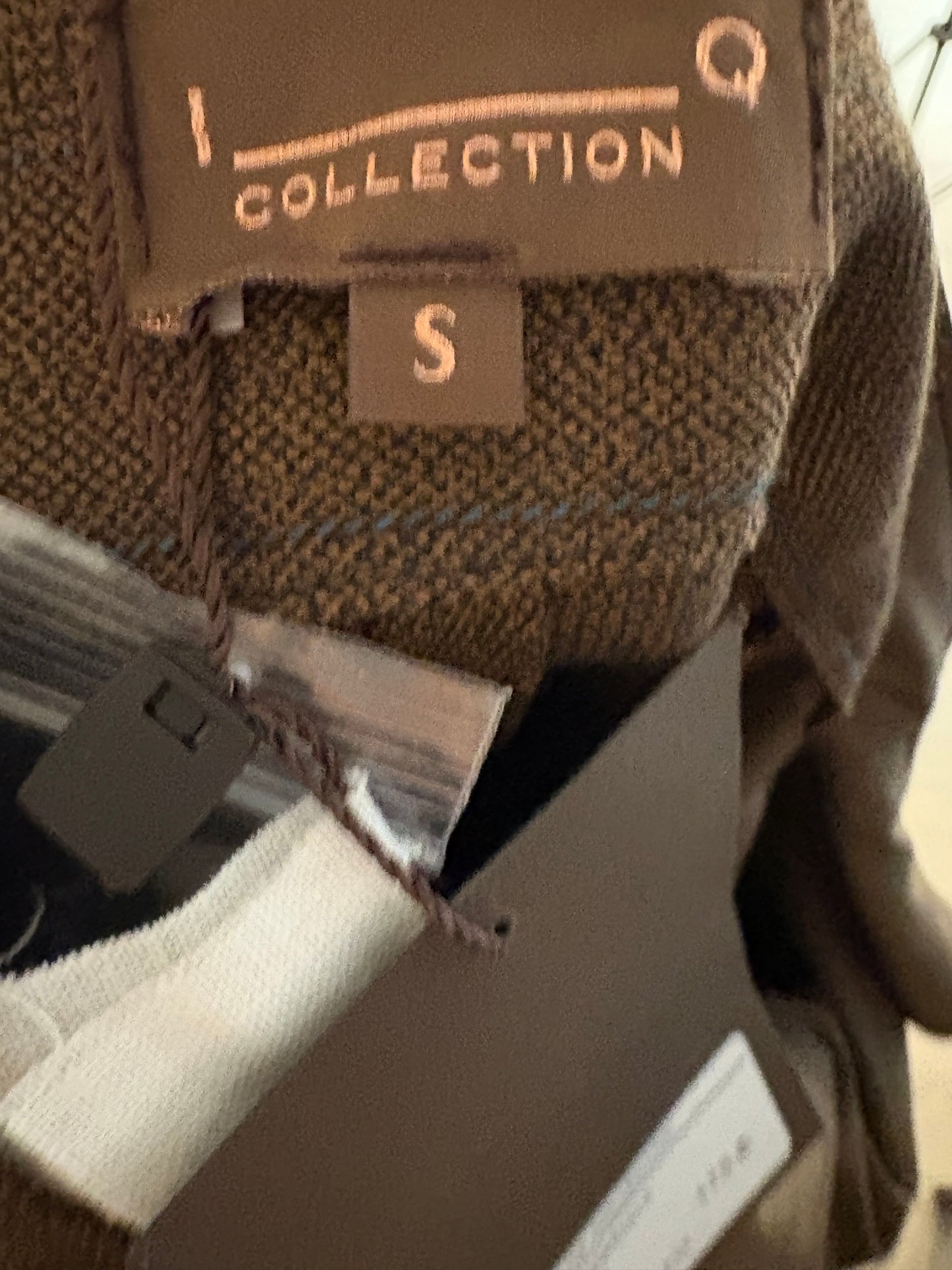 IQ COLLECTION. Mono marrón jaspeado