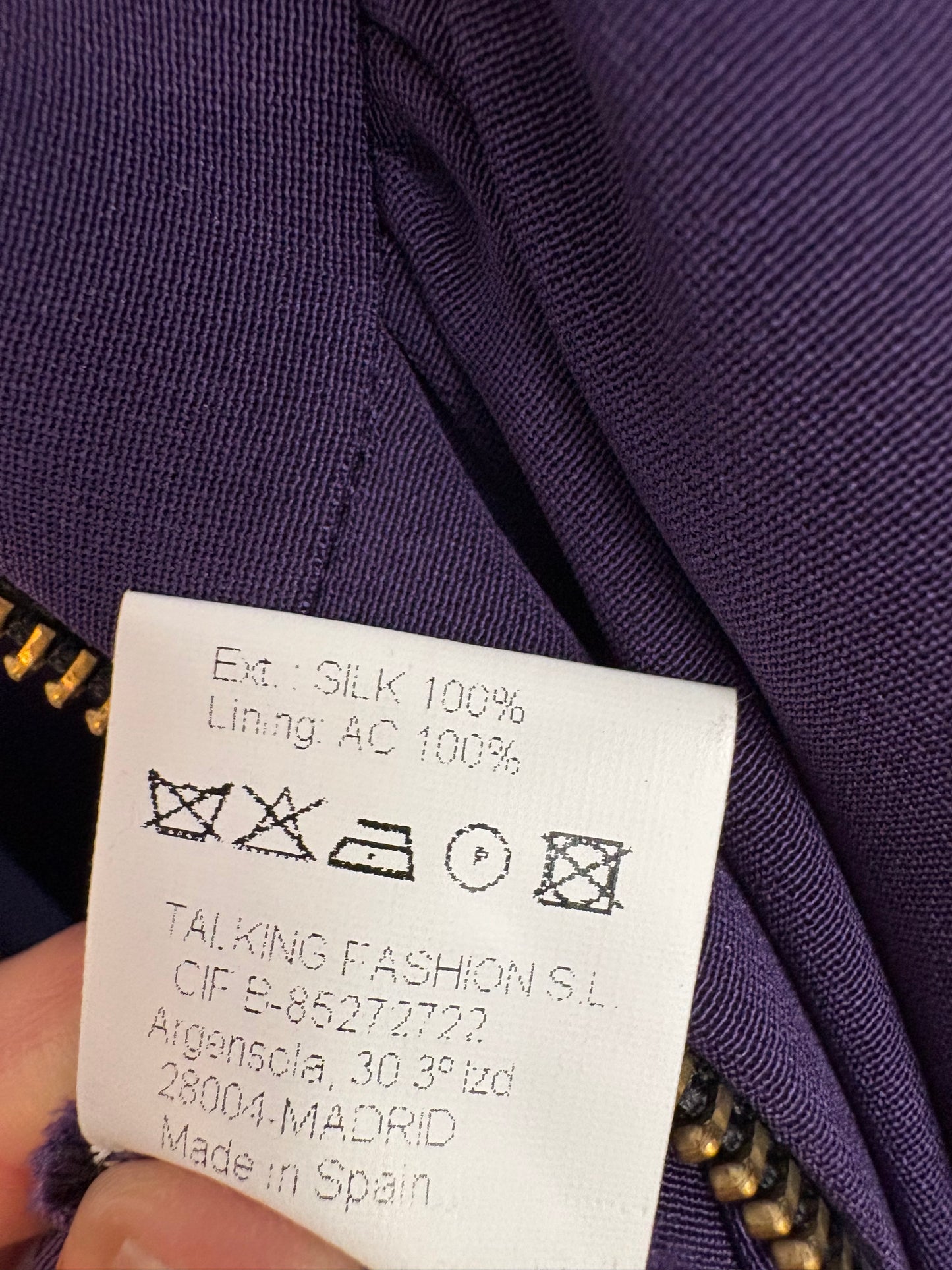 JORGE VÁZQUEZ. Mono largo seda